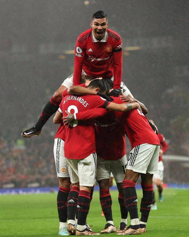 星空体育网页版登录入口-曼联主场三球大捷轻松击败劲敌