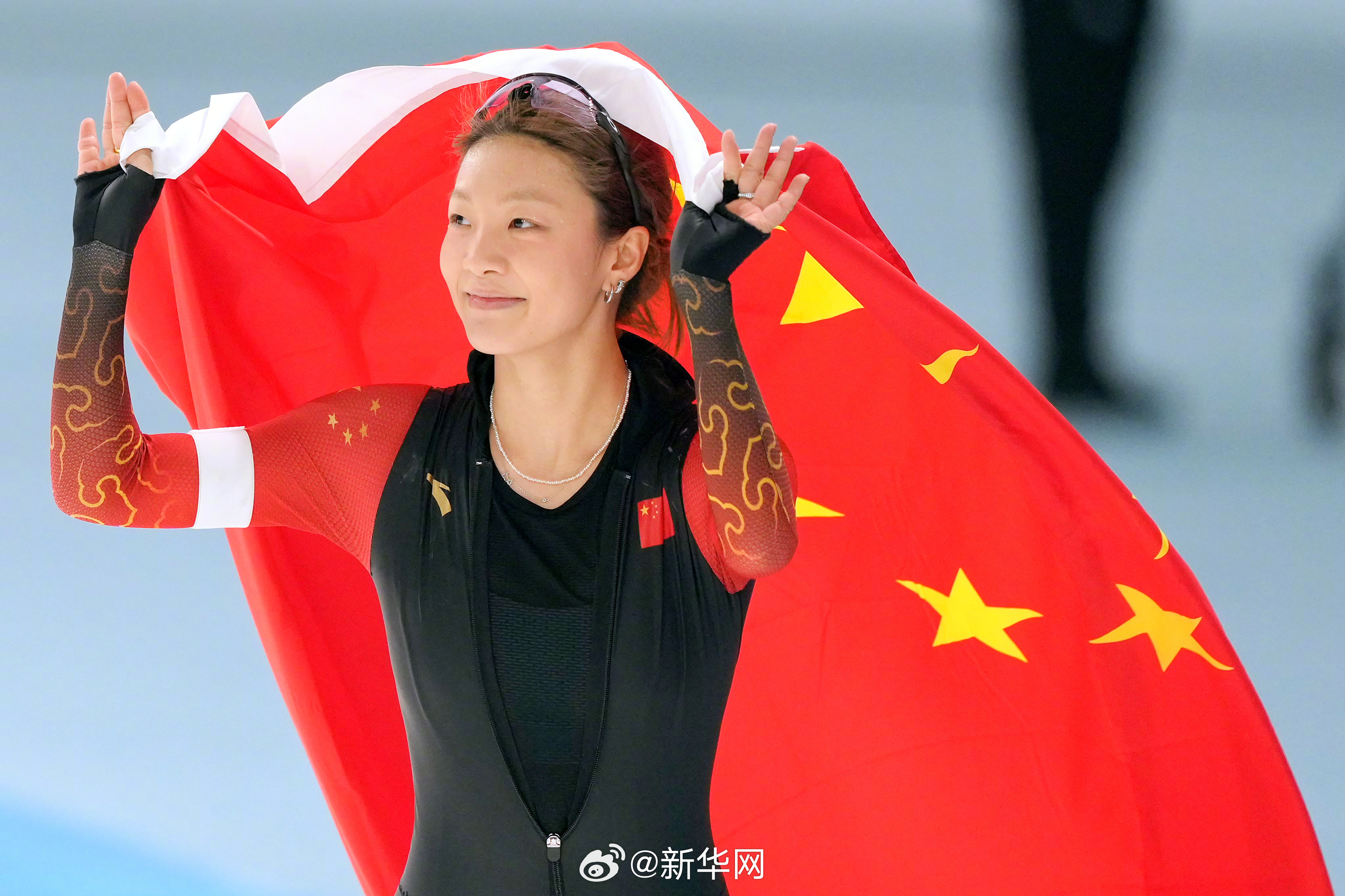 星空体育官网下载-包含加拿大游泳健将实现逆袭，摘得银牌的词条