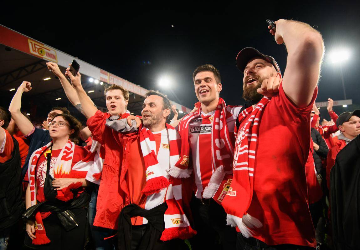 星空体育入口-包含不莱梅轻松取胜，柏林赫塔主场告捷的词条